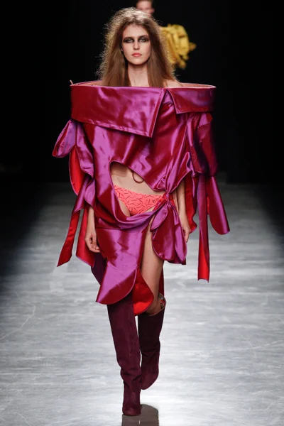 Look 56
